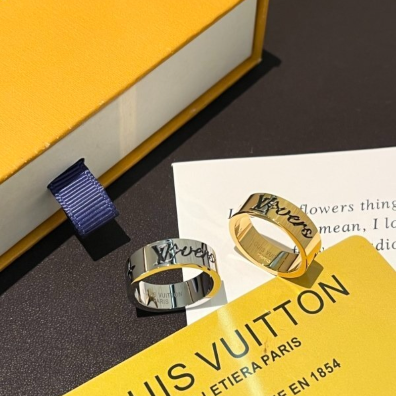 J149  Men's and women's titanium steel ring jewelry