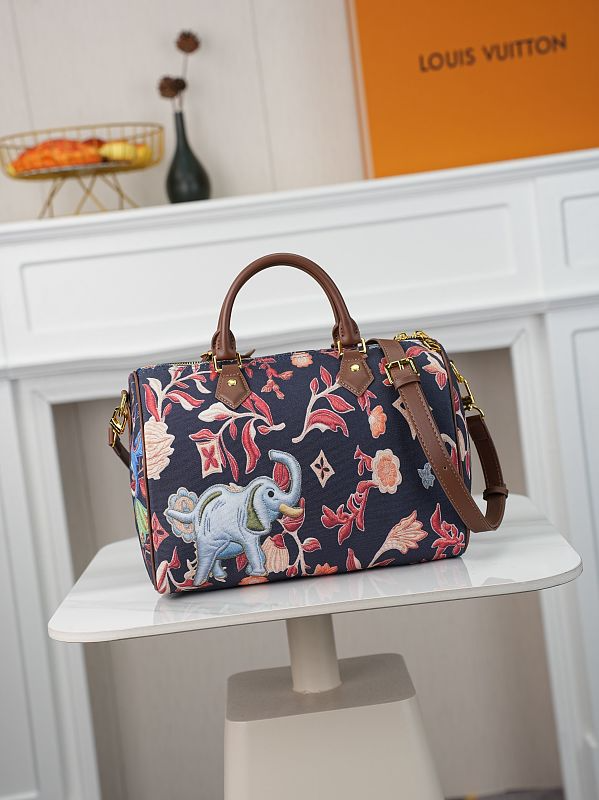 LLP329  Bag 30x22x19cm travel bag