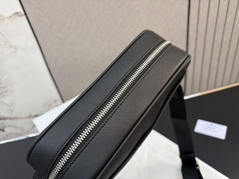 APP1 Bag 23-17CM Shoulder bags