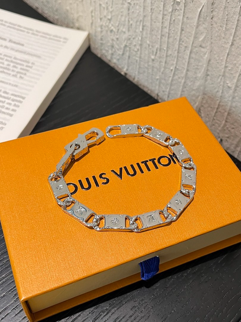 X732  Men's new bracelet necklace set jewelry