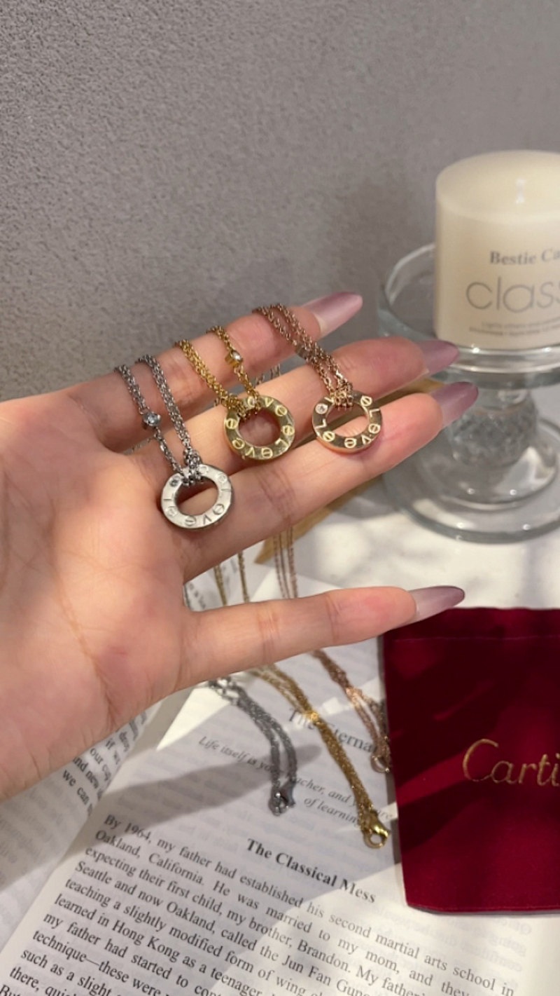 X740    Women's Titanium Steel Fashion Necklace Jewelry