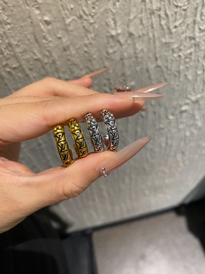 A1206  Women's Titanium Steel Earnail Jewelry