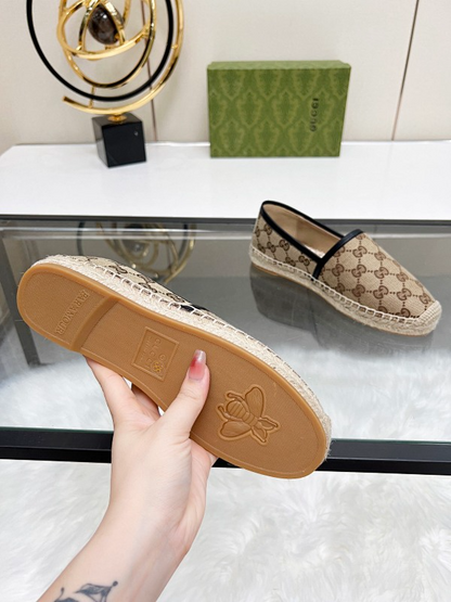 OGS32 Women 35-42 Shoes with box