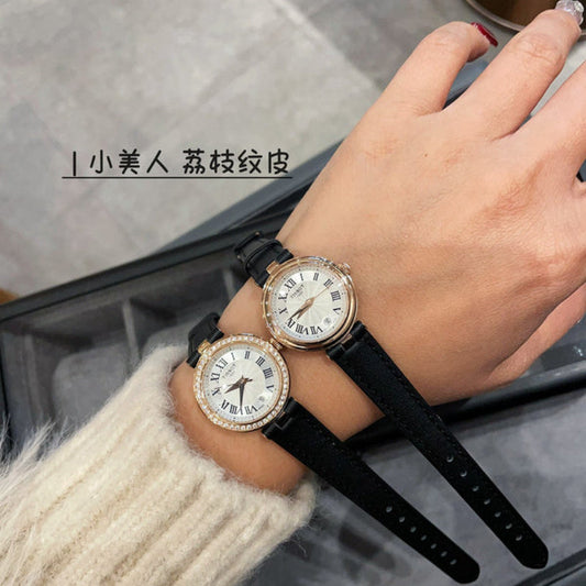 TW1   Women's lychee leather watch, the whole is very simple