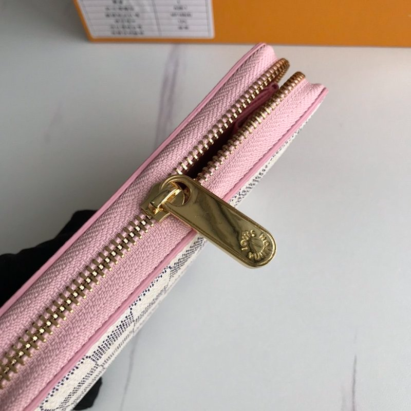 LLP000 Classic PVC bag 19x10CM with box