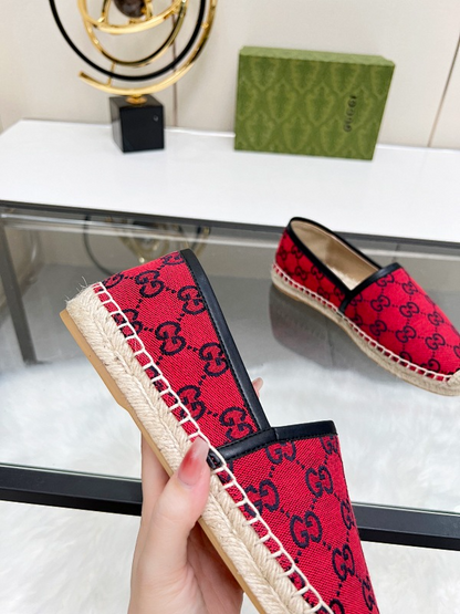 OGS32 Women 35-42 Shoes with box