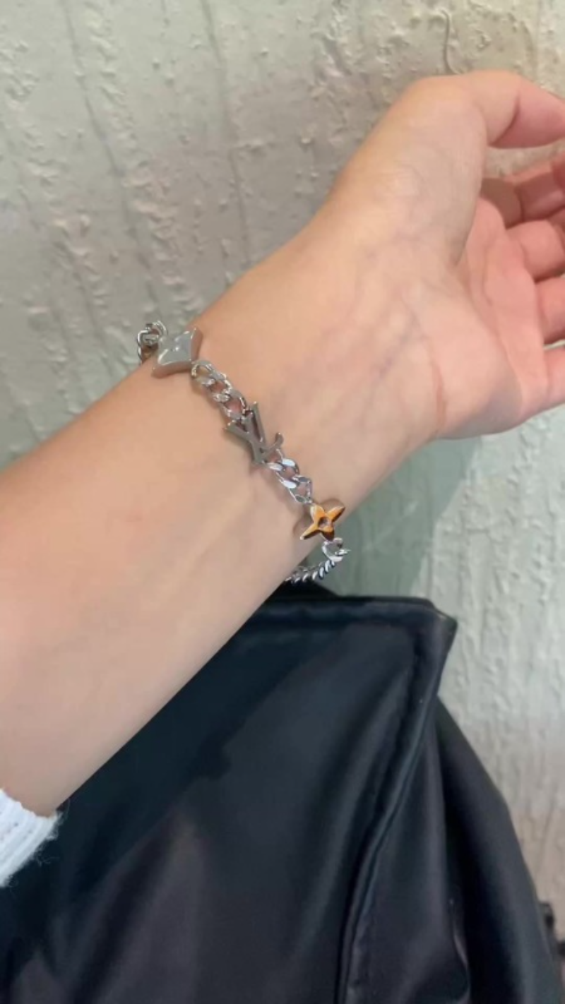 L214  Men's and women's universal titanium steel bracelet jewelry