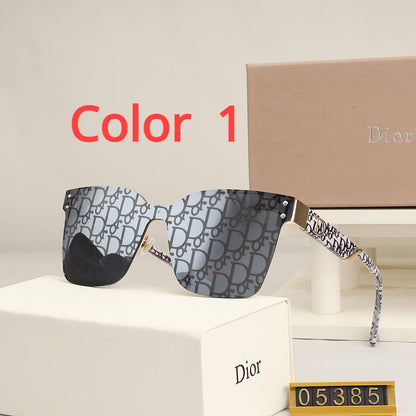 05385 Sunglasses with box