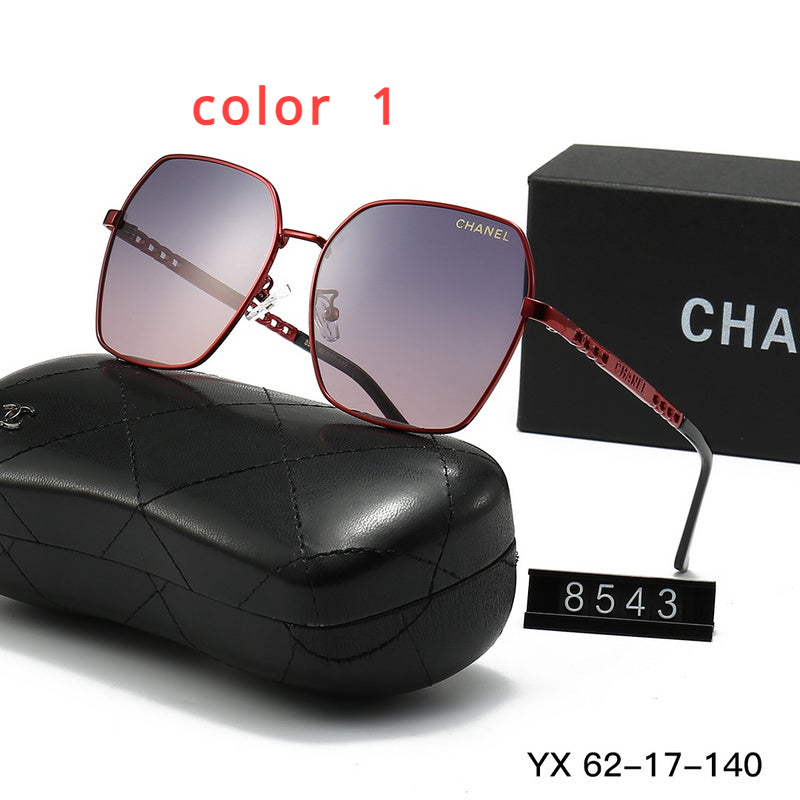 8543 Sunglasses with box