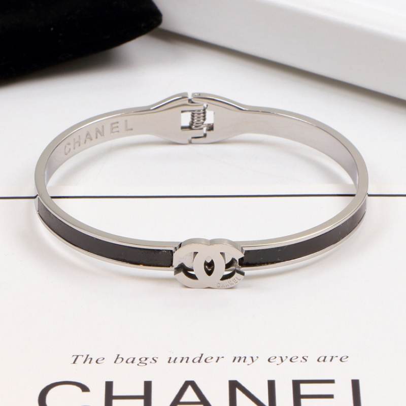 CHB22 Fashion boutique bracelet 316L stainless steel gold-plated bracelet, women's shell bracelet jewelry