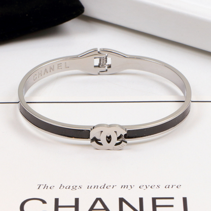 CHB22 Fashion boutique bracelet 316L stainless steel gold-plated bracelet, women's shell bracelet jewelry