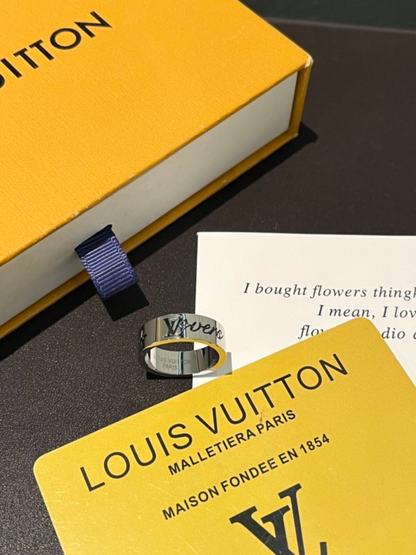 J149  Men's and women's titanium steel ring jewelry