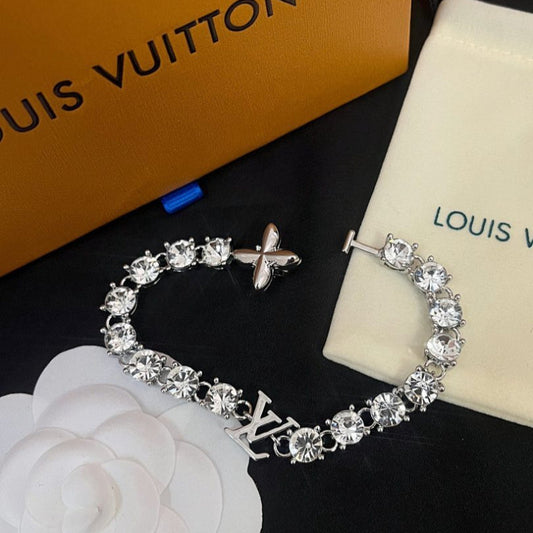 L137 Ladies' new fashionable bracelet jewelry