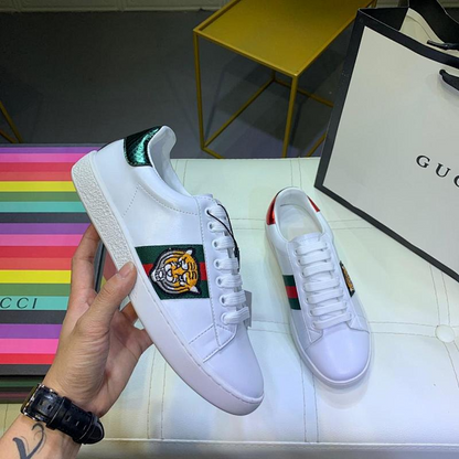 MGS9 shoes Man size 39-44 women size 35-40 with packing