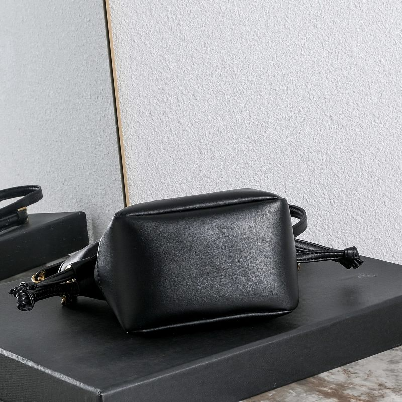 LYP65  bag 14.5X15.5X8cm Shoulder bags