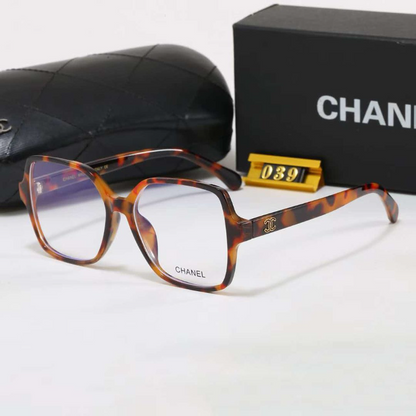 039  Sunglasses with box