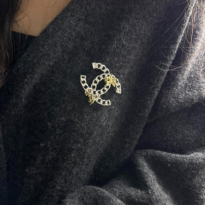 D173  Women's brooch jewelry