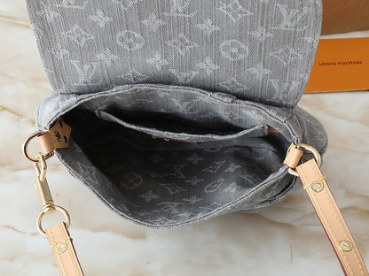 LLP285 bag 27.0-18.0-3.0CM Shoulder bags