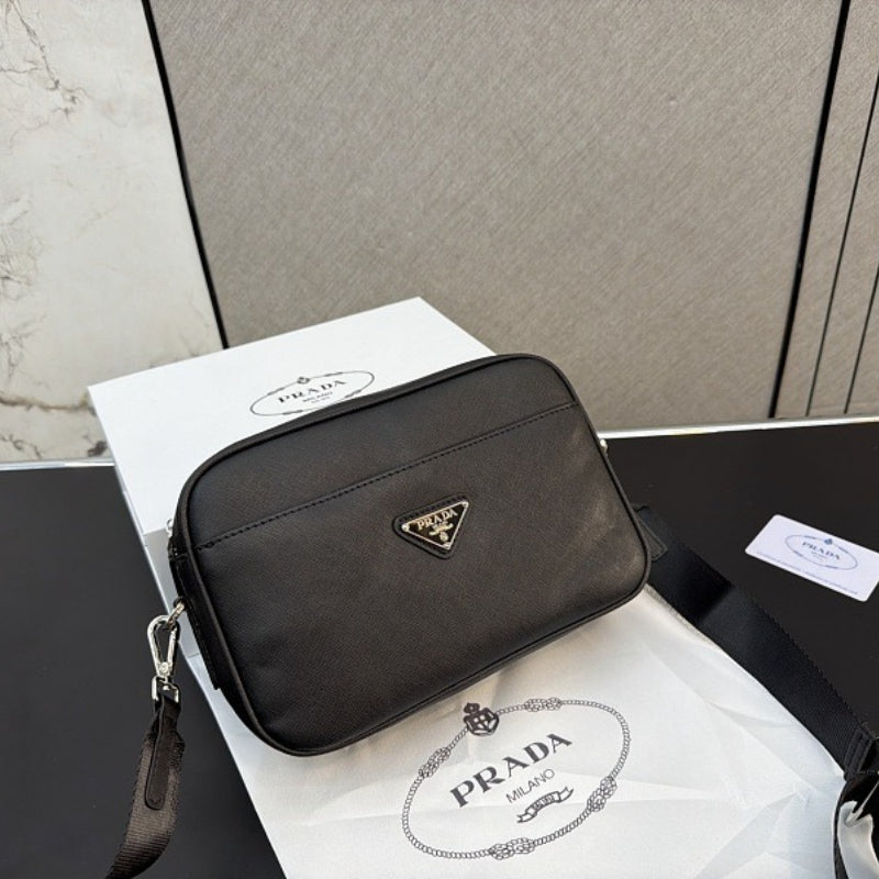 APP1 Bag 23-17CM Shoulder bags