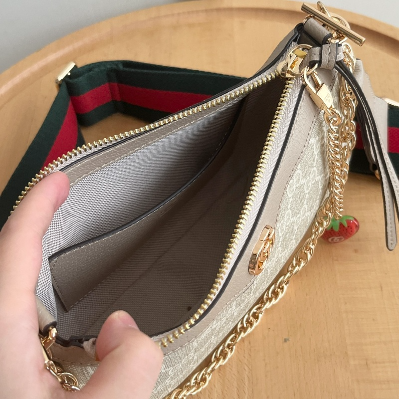 LGP111 bag 25X15.5X6cm Shoulder bags