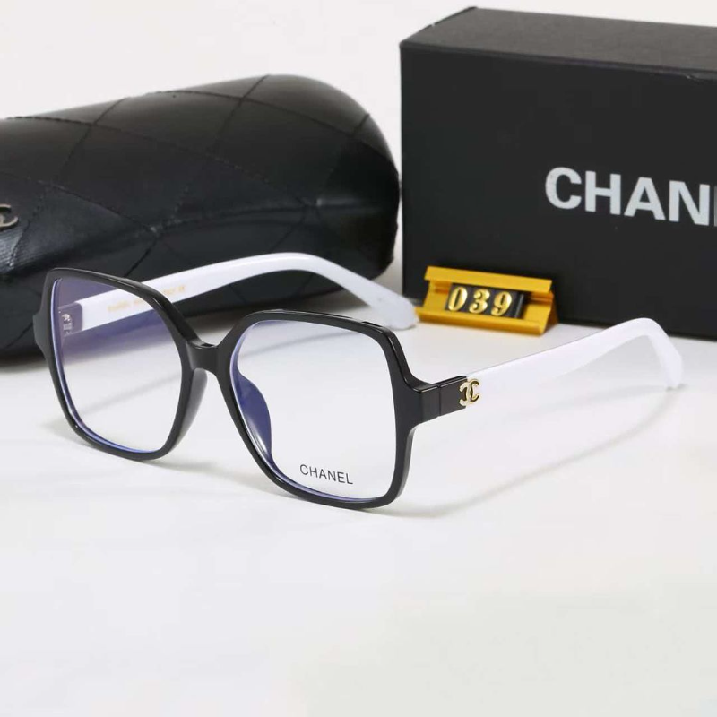 039  Sunglasses with box
