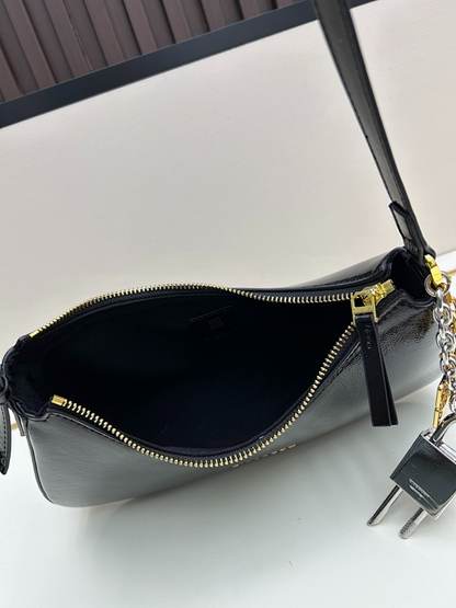 LGIP1 Leather shoulder bag 18-30-8CM Handbag