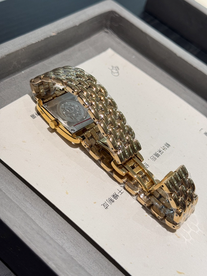 HW1  Women's new versatile 23x23mm watch steel