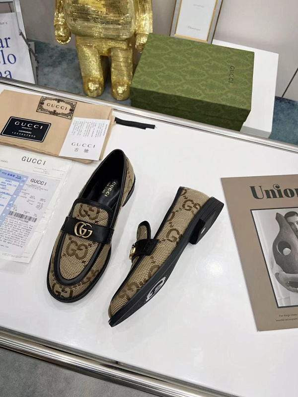 OGS28 Women 35-42 Leather Shoes with box