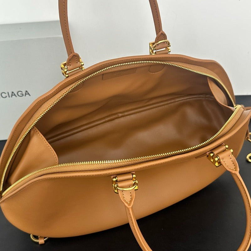 LBP17 bag 44-19-21cm Hand bag