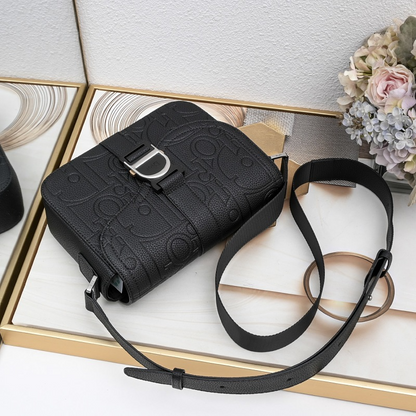 LDP81 bag 23x17.5x6CM Shoulder bags