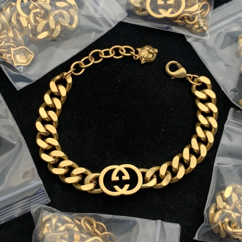 GB23  New Fashion Bracelet Size 18CM Jewelry