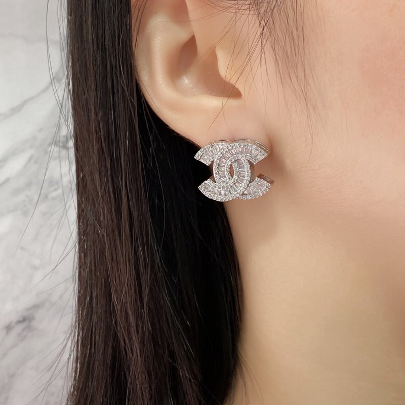 CHE188 Classic CC Diamond Earrings High Quality Jewelry