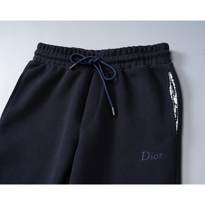 DIC200  New men's autumn and winter long sleeved suit top+pants clothing