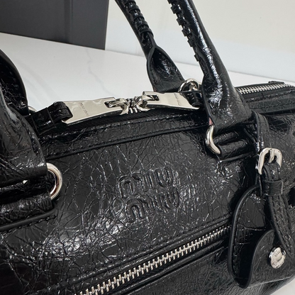 LMP31 bag 30 X15 X10 cm travel bag
