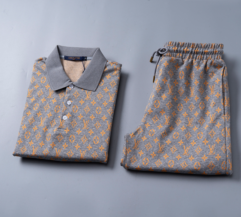 LVC037 New men's short sleeved polo top+shorts clothing