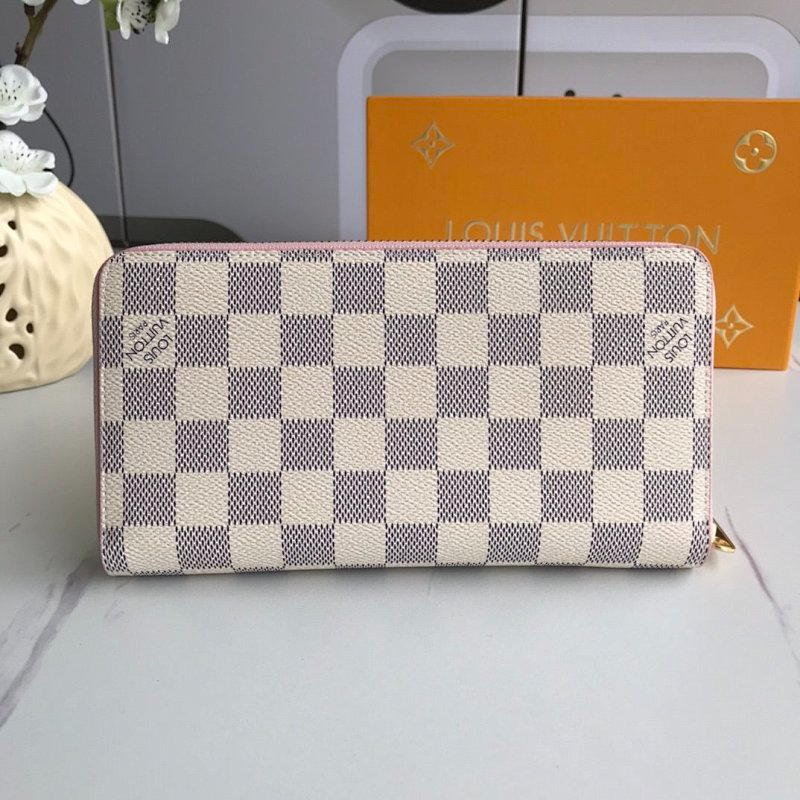 LLP000 Classic PVC bag 19x10CM with box