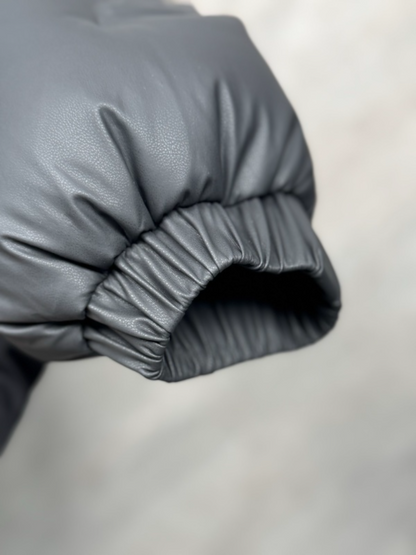 109745 New embossed classic down jacket Top quliaty 1:1 clothing