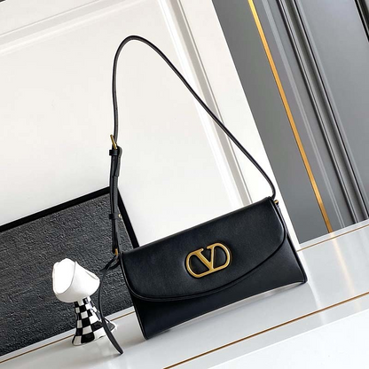 LVP10  bag 23.5-12-3cm Shoulder bags