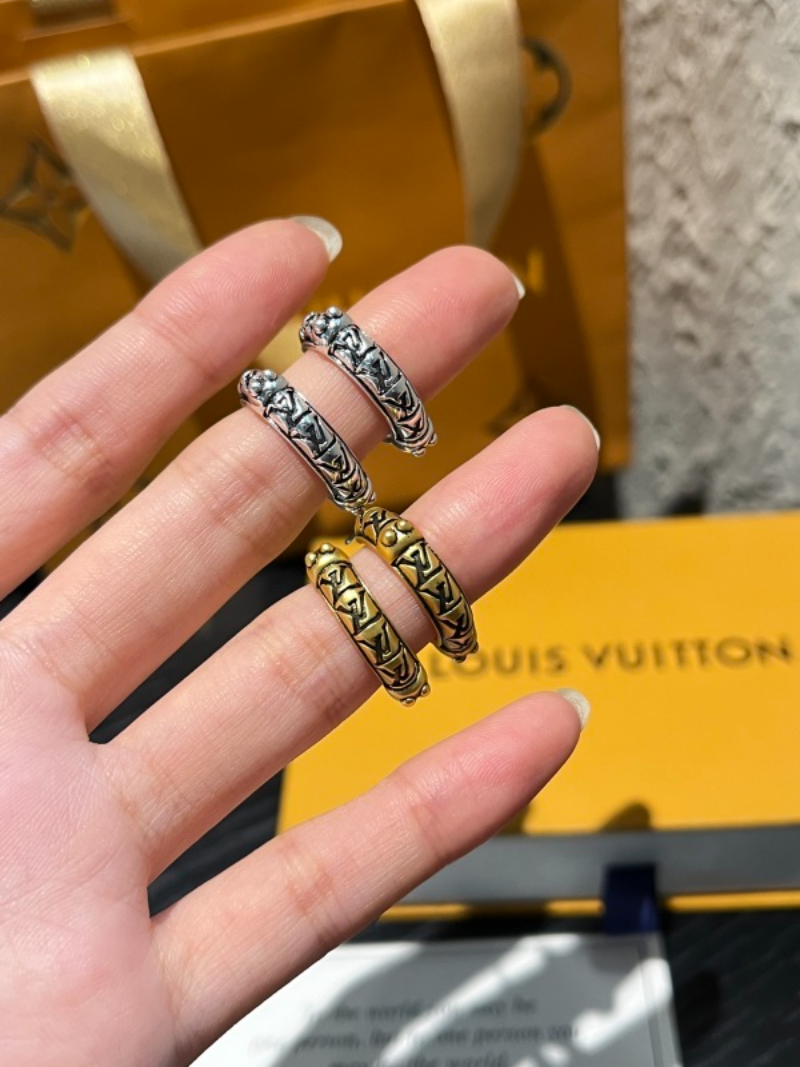 A1206  Women's Titanium Steel Earnail Jewelry