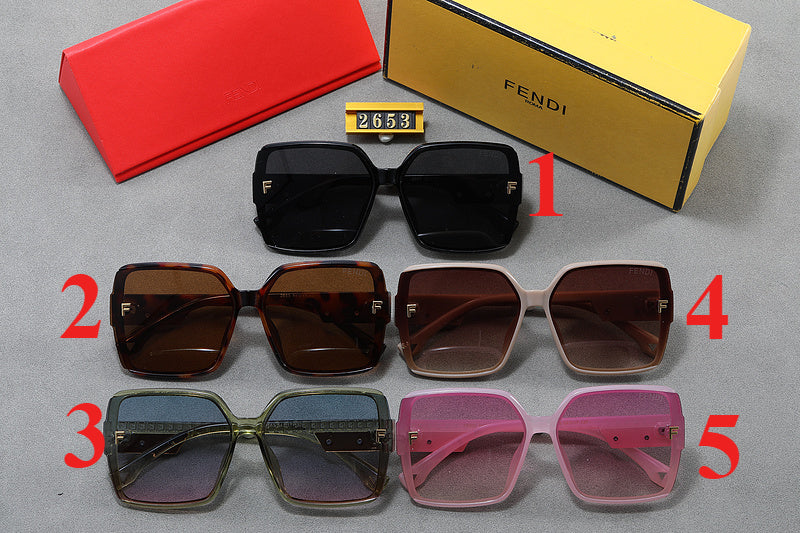 2653   Sunglasses with box