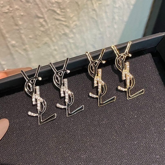 A507   Women's new fashionable earrings and jewelry