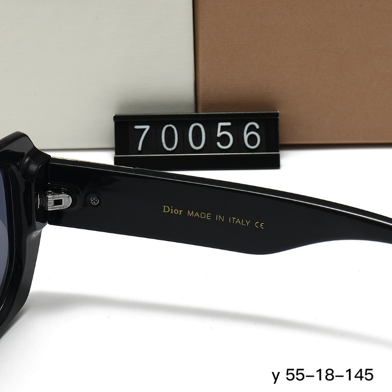 70056 Sunglasses with box