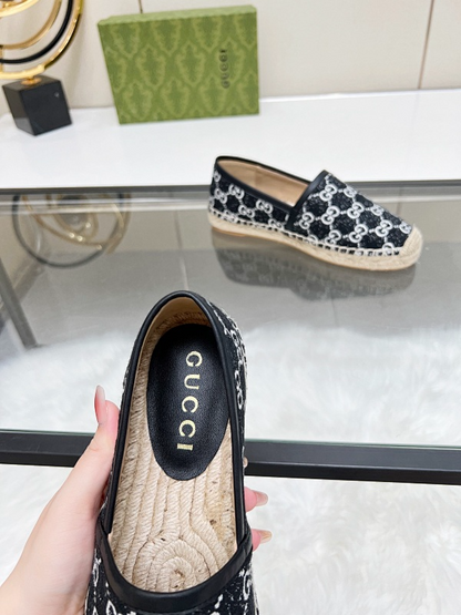 OGS33 Women 35-42 Shoes with box