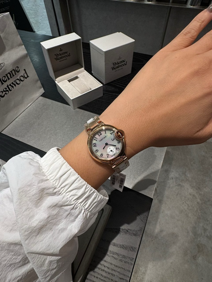 CW24   New Simple and Exquisite 33mm Quartz Watch