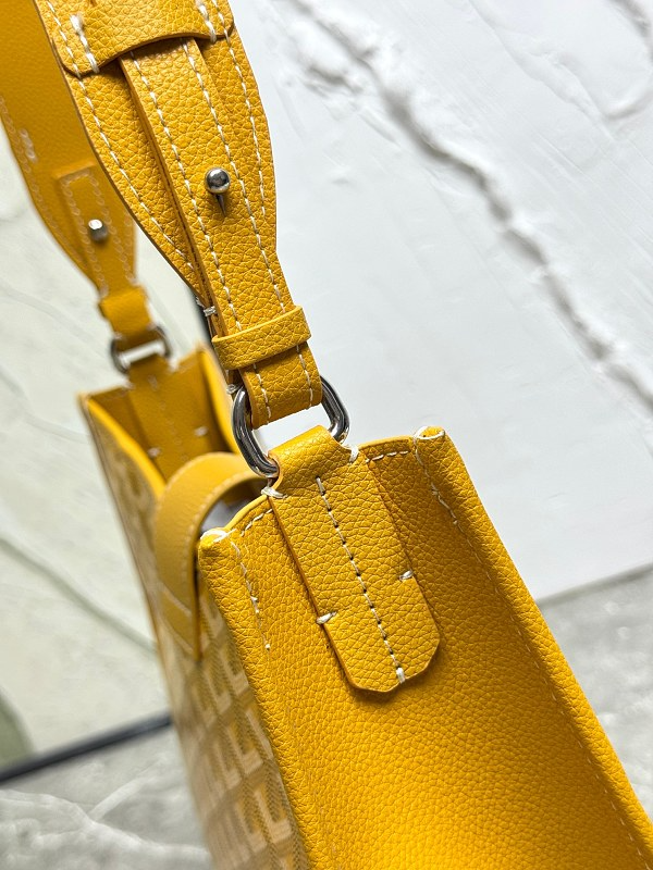 LGP115 bag 28-22-10CM Shoulder bags