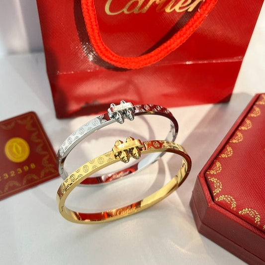 S502  Women's new fashionable titanium steel bracelet jewelry