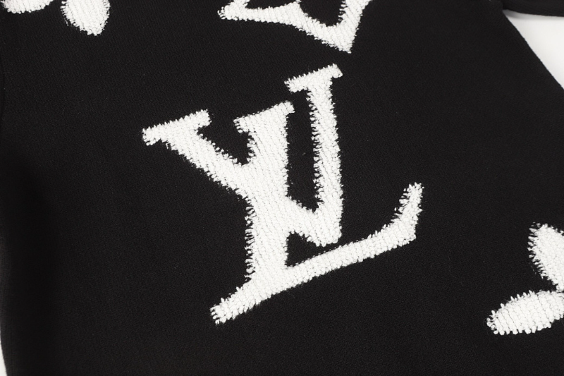 LVC1 New autumn and winter men's and women's trendy brand new sweater jacquard letter clothing