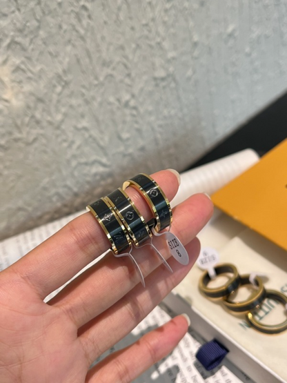 J148  Men's and women's universal titanium steel ring jewelry