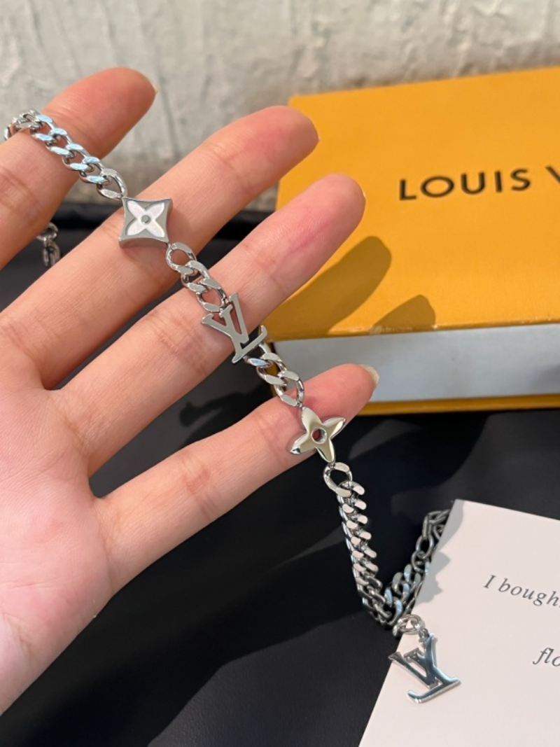 L214  Men's and women's universal titanium steel bracelet jewelry