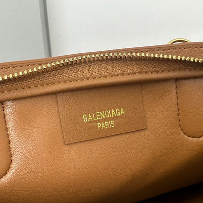 LBP17 bag 44-19-21cm Hand bag
